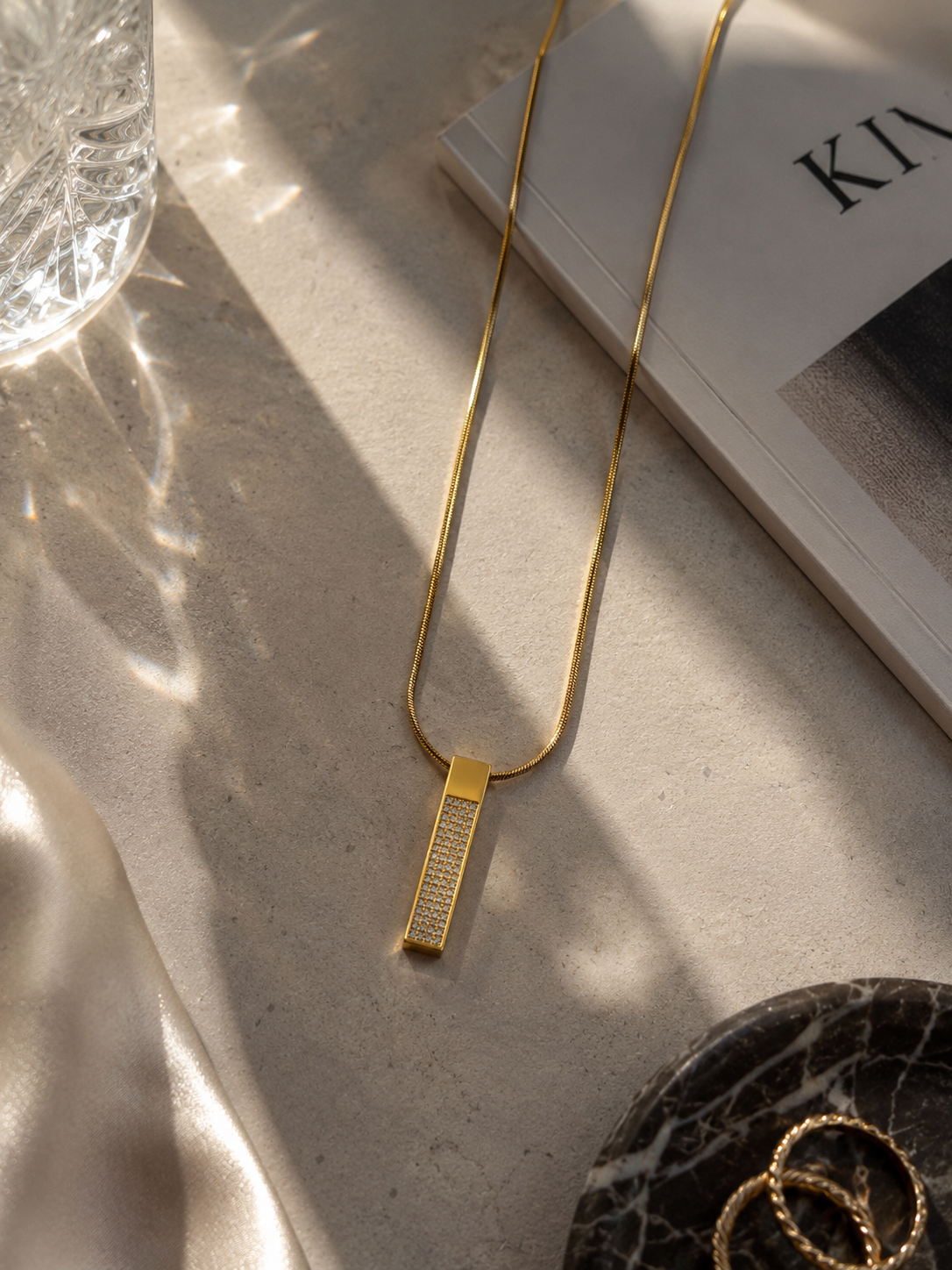 "Luna" Goudkleurige Hanger