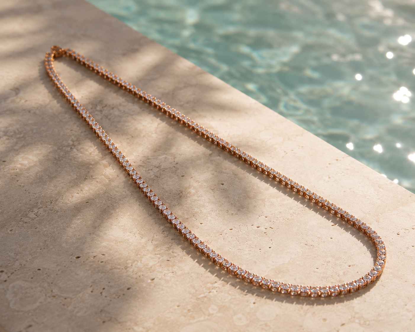 "Serena" Rosékleurige Ketting(4mm)